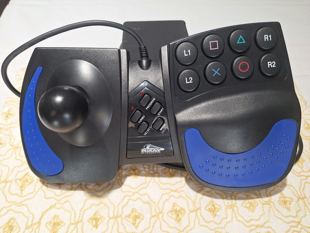 Pelican Accessories PL-631 Arcade Fighting Joystick Controller PS1 PS2 Tested